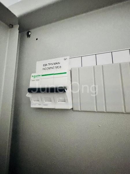 Shop / Shophouse for Sale: 1953 sqft Freehold Shophouse; Jalan SS 2/61, Petaling Jaya - Image 3