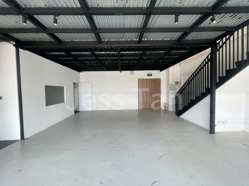 Bizhub 28: Light Industrial (B1) for Sale; 28,000 Sq Ft Shop - Image 6