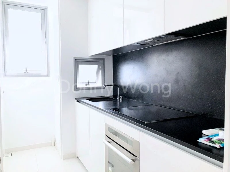 2 Bed Condo for Sale in  26 Newton - Image 5