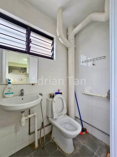 4 Room (4S) HDB for Sale in  532 Hougang Avenue 6 - Image 7