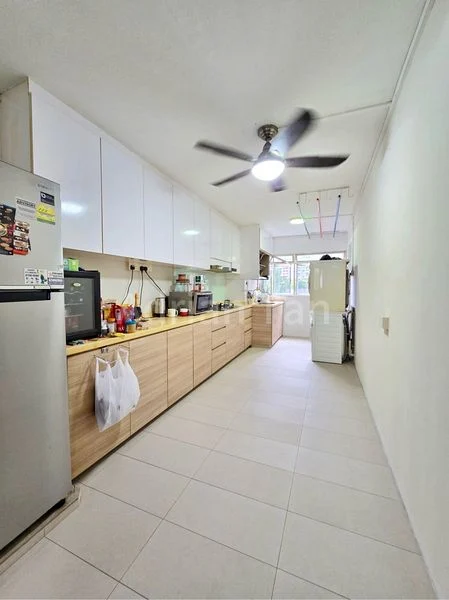 4 Room (4S) HDB for Sale in  532 Hougang Avenue 6 - Image 5
