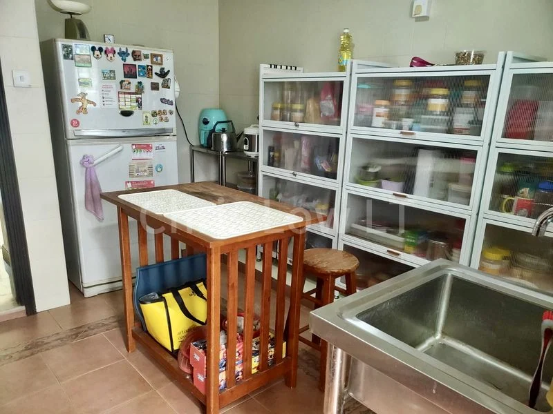 5+1 Bed Terraced House (Landed) for Sale in  Villa Verde - Image 16