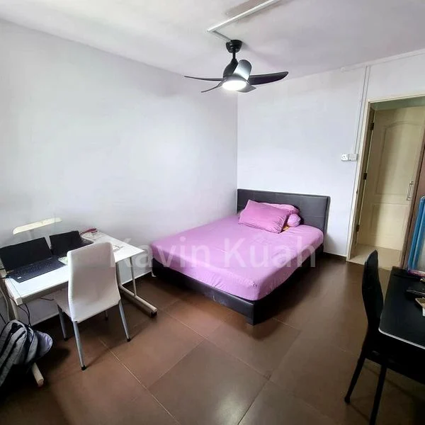 Jumbo HDB for Sale in  549 Ang Mo Kio Avenue 10 - Image 8