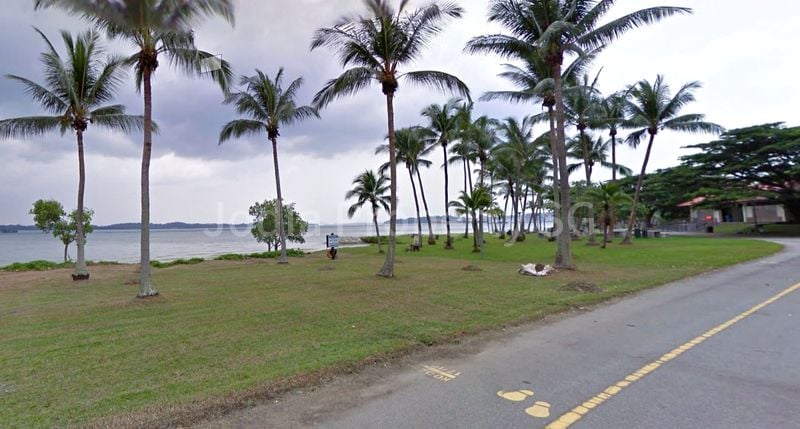 4 Bed Condo for Rent in  Pasir Ris Central - Image 2