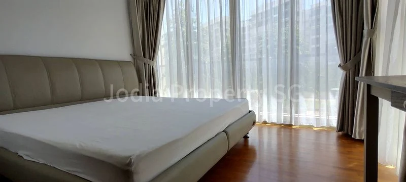 4 Bed Condo for Rent in  Pasir Ris Central - Image 4