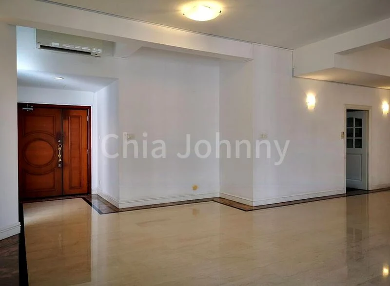 4 Bed Condo for Rent in  Leonie Condotel - Image 12