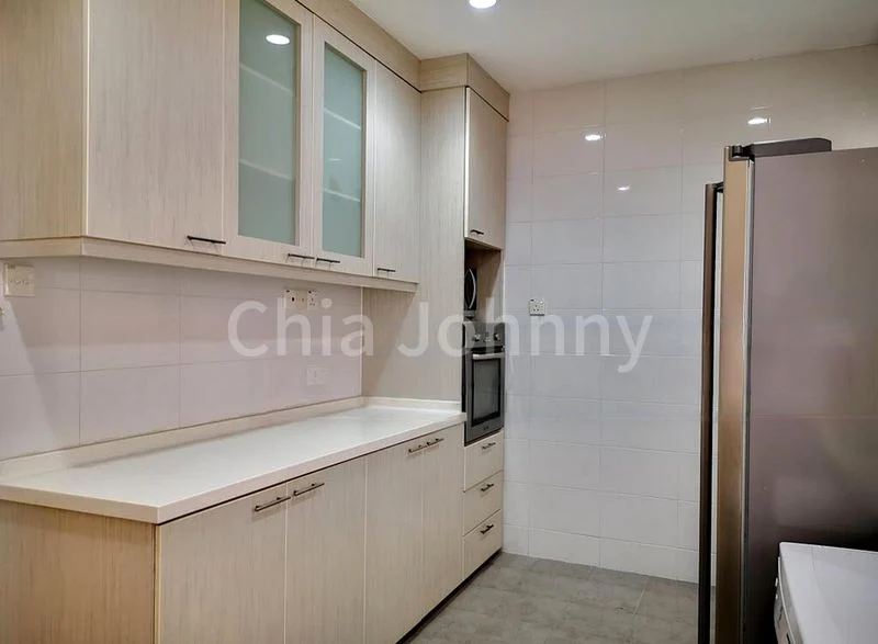4 Bed Condo for Rent in  Leonie Condotel - Image 15