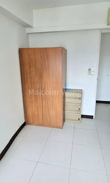Common Room (HDB) for Rent in  987C Buangkok Green - Image 3