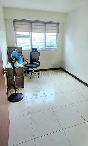 Common Room (HDB) for Rent in  987C Buangkok Green - Image 4