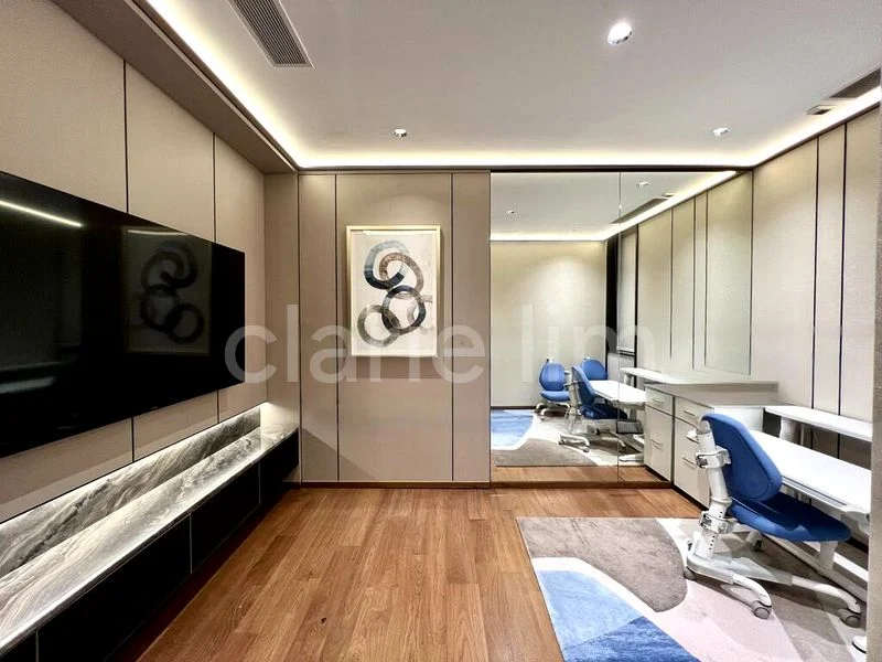 4 Bed Condo for Rent in  3 Orchard By-The-Park - Image 1