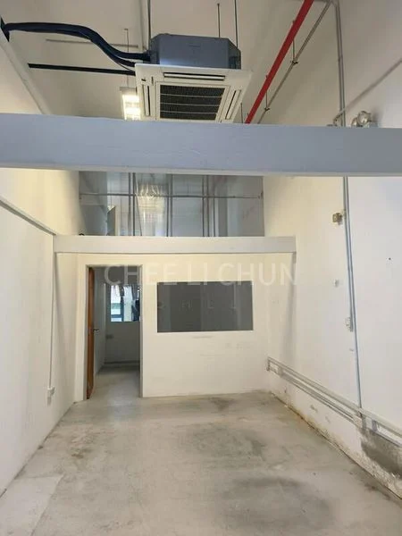 Light Industrial (B1) for Rent: Woodlands Horizon - Image 3