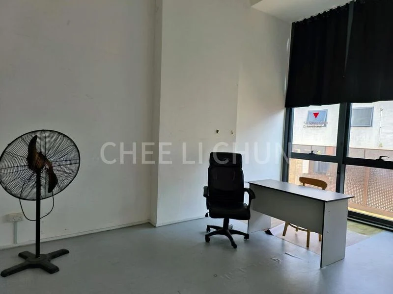 Light Industrial (B1) for Rent: Woodlands Horizon - Image 5