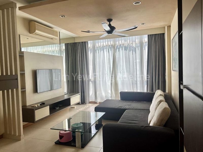 3 Bed Condo for Rent in  The Lakeshore - Image 3