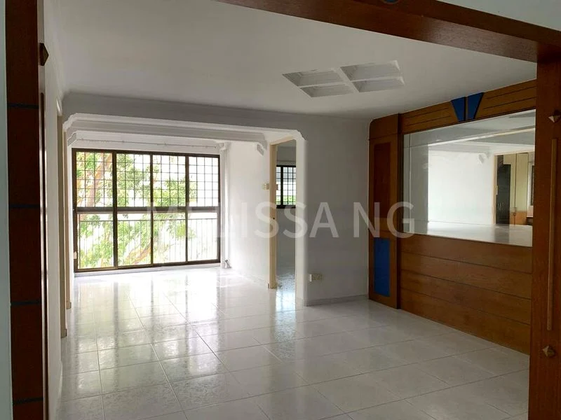 5 Room (5I) HDB for Rent in  532 Jurong West Street 52 - Image 2