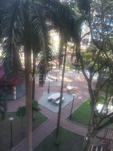 5 Room (5I) HDB for Rent in  532 Jurong West Street 52 - Image 4