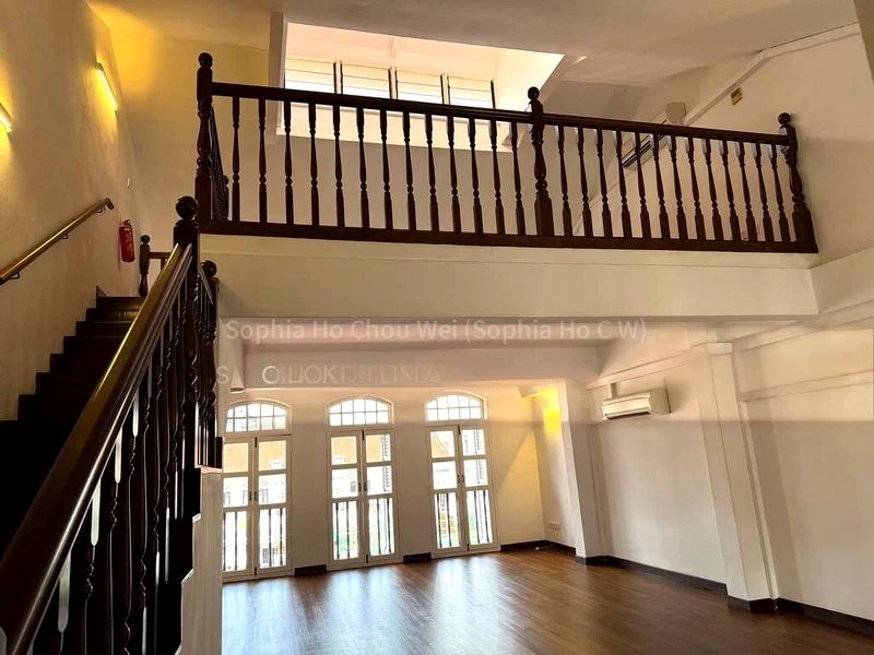 Shop / Shophouse for Rent: Executive Look❤️Charming, Bright & Regular Layout☘️Near Chinatown MRT - Image 12