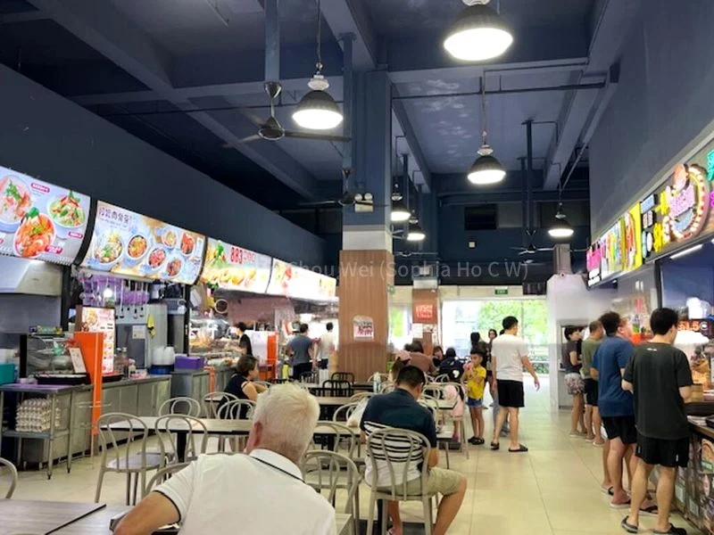 Shop / Shophouse for Rent: Executive Look❤️Charming, Bright & Regular Layout☘️Near Chinatown MRT - Image 1