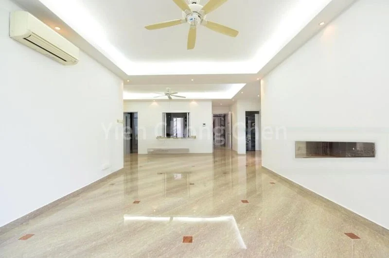 5 Bed Condo for Rent in  Spring Grove - Image 1