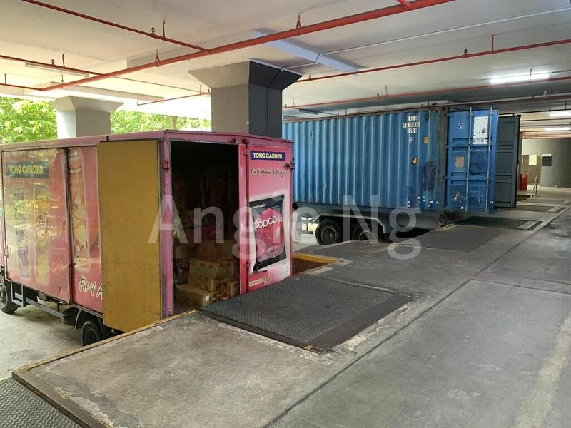 Light Industrial (B1) for Rent: Lam Soon Industrial Building - Image 7
