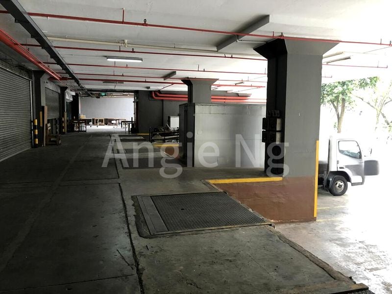 Light Industrial (B1) for Rent: Lam Soon Industrial Building - Image 2