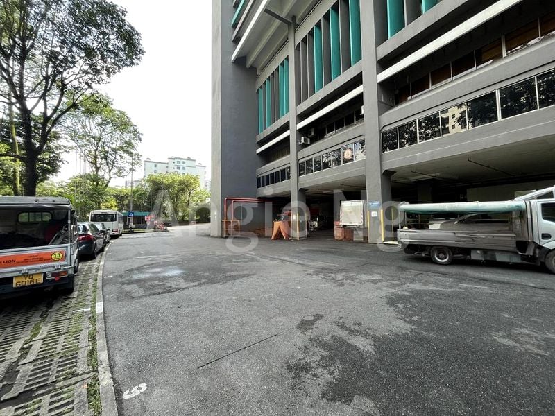 Light Industrial (B1) for Rent: Lam Soon Industrial Building - Image 5