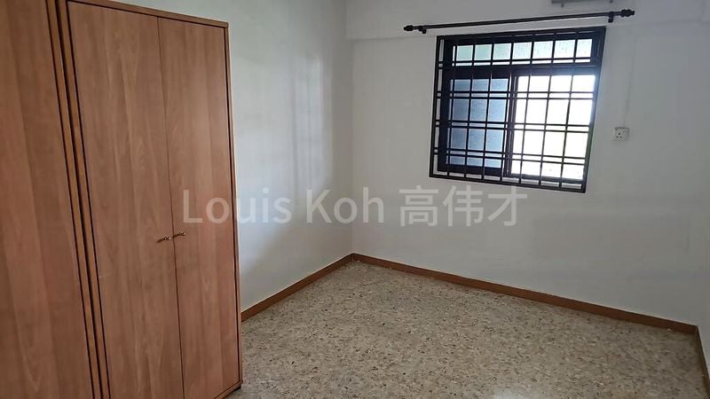 Room (HDB) for Rent in  512 Ang Mo Kio Avenue 8 - Image 1