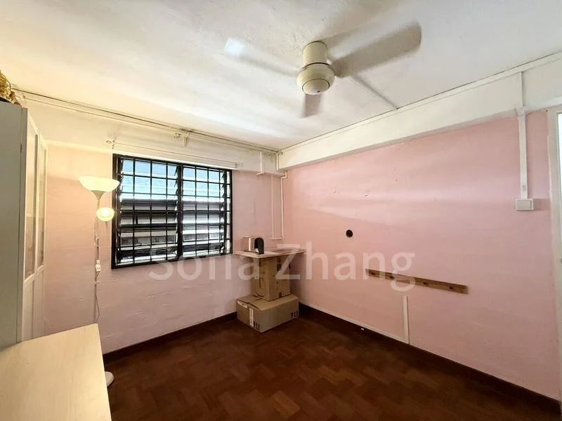 3 Room (3I) HDB for Sale in  205 Toa Payoh North - Image 4