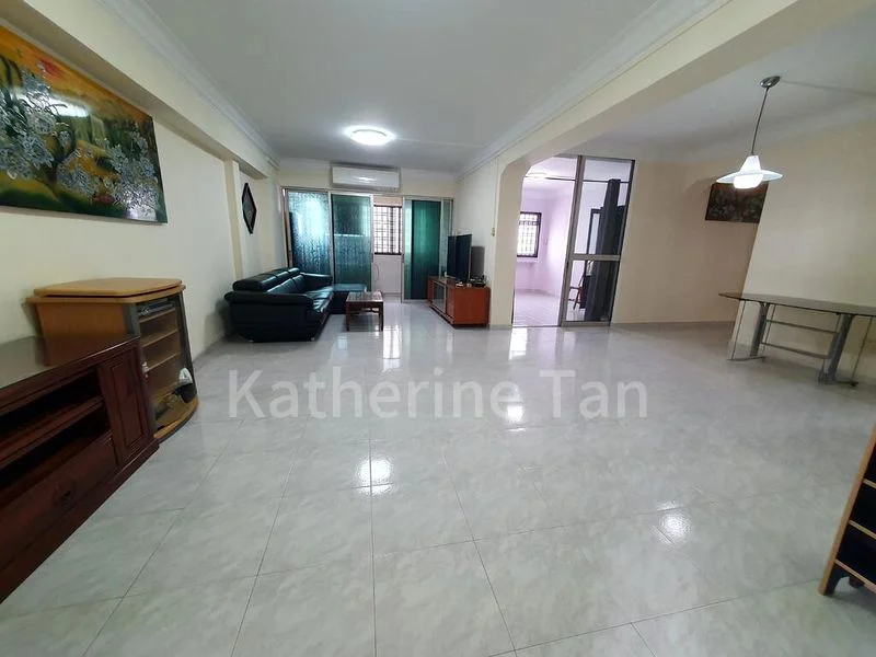 Executive HDB for Sale in  842 Jurong West Street 81 - Image 1