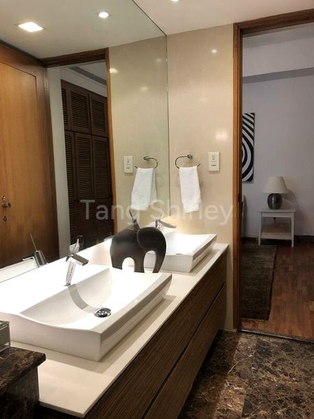 4 Bed Condo for Rent in  The Claymore - Image 7