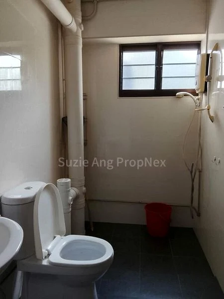 Common Room (HDB) for Rent in 699 Hougang Street 52 - Image 1