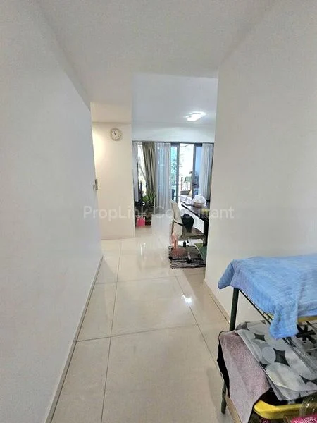 3 Bed Condo for Sale in  H2O Residences - Image 12