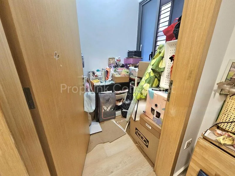 3 Bed Condo for Sale in  H2O Residences - Image 6