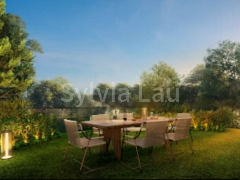 7 Bed Semi-Detached House (Landed) for Sale in  Bournemouth Eight - Image 11