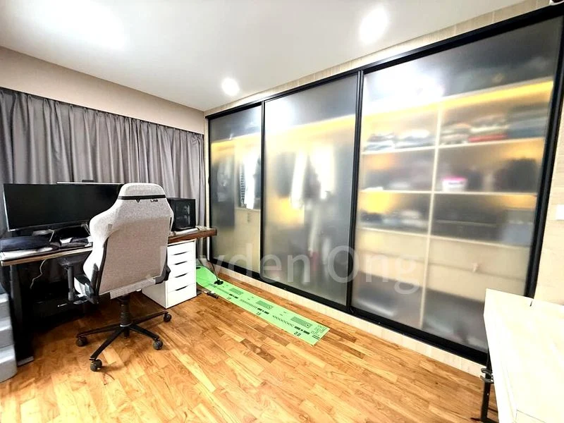 Premium HDB for Sale in  678A Punggol Drive - Image 5