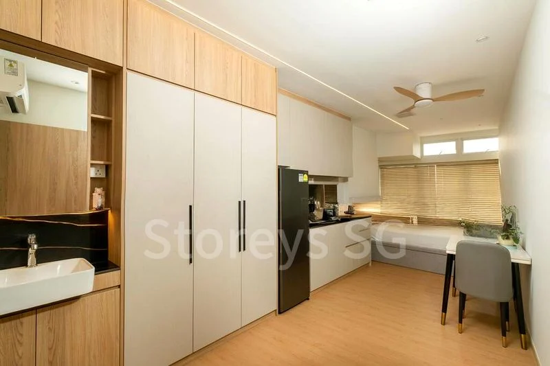 Master Room (Condo) for Rent in  The Plaza - Image 1