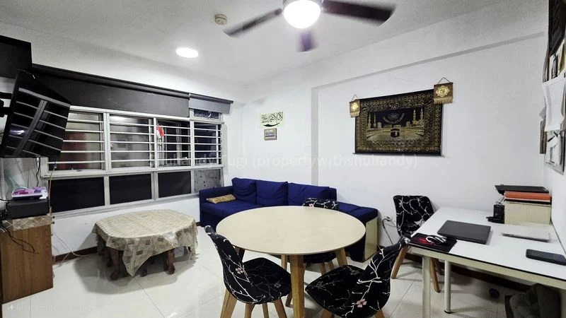 3 Room (3A) HDB for Sale in 150A Corporation Drive - Image 1