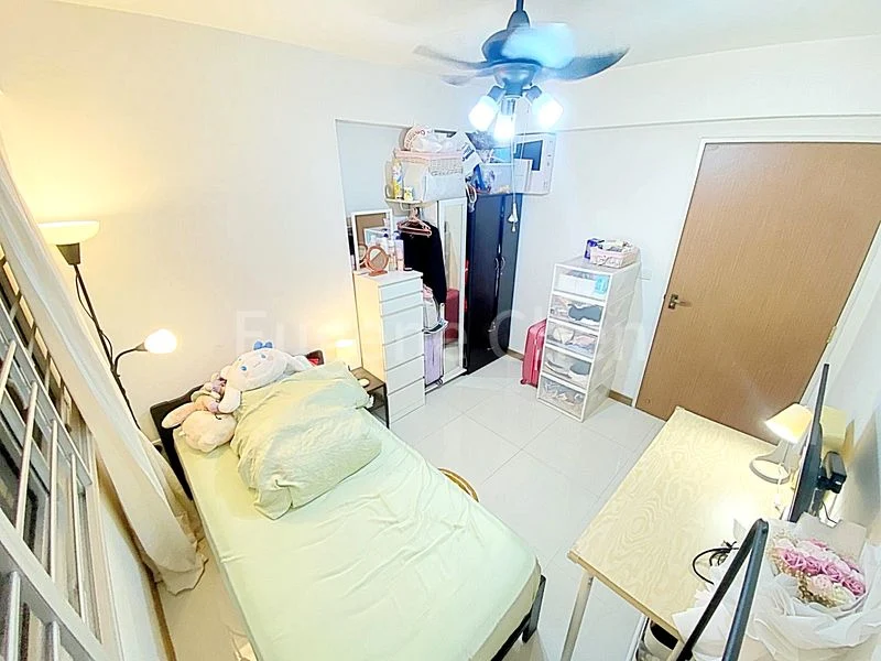 Common Room (HDB) for Rent in  460D Bukit Batok West Avenue 9 - Image 3