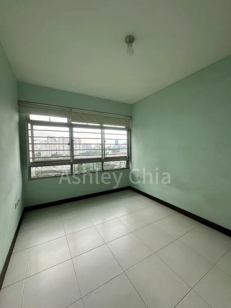 4 Room (4A) HDB for Sale in  126C Kim Tian Road - Image 6