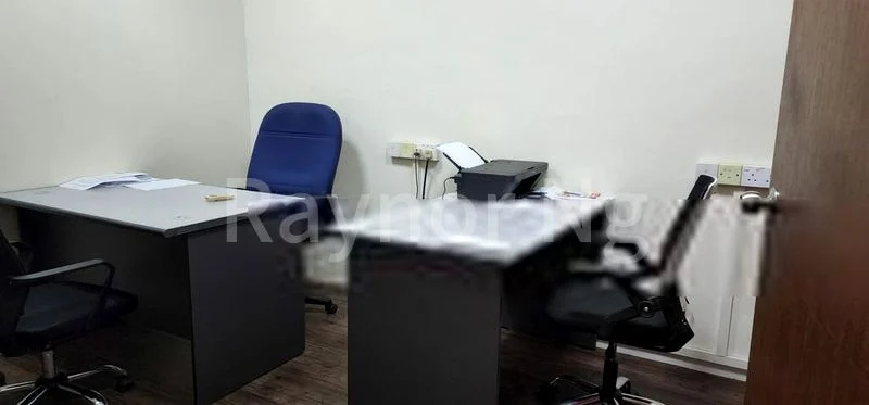 Office for Rent: Prestige Centre - Image 2