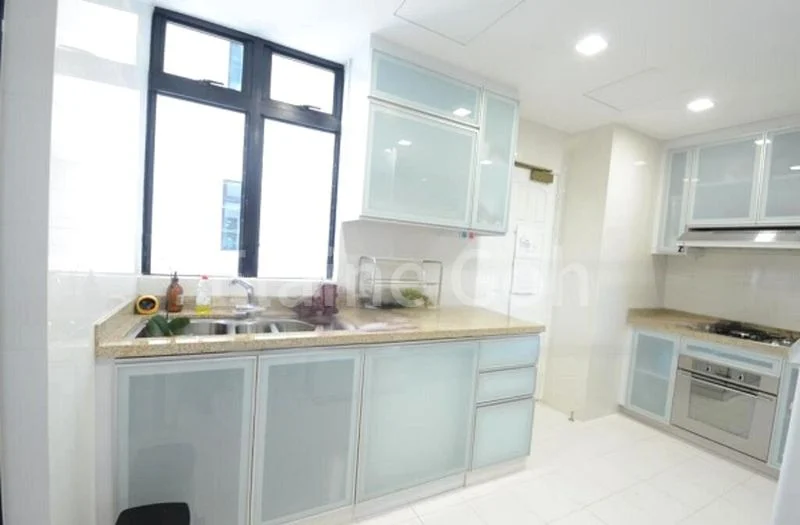 4 Bed Condo for Rent in  Spring Grove - Image 11