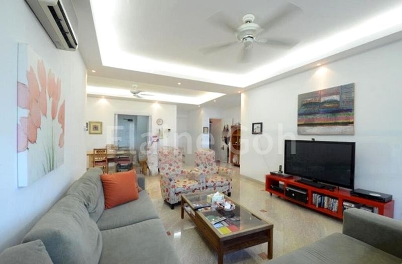 4 Bed Condo for Rent in  Spring Grove - Image 4