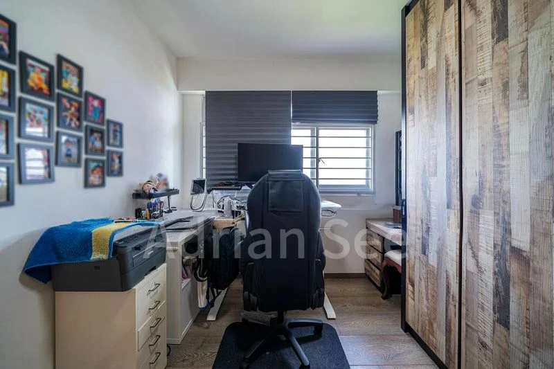 4 Room (4A) HDB for Sale in  21 Teban Gardens Road - Image 15