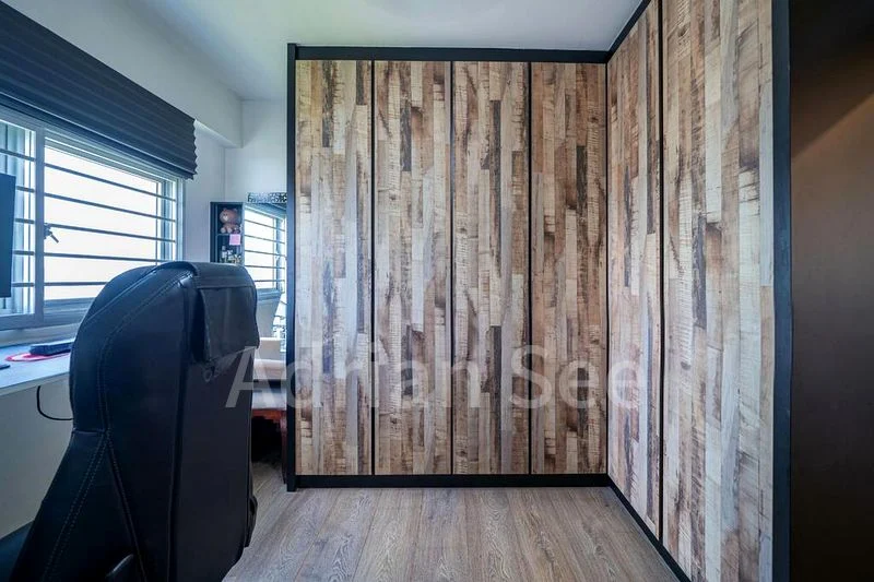 4 Room (4A) HDB for Sale in  21 Teban Gardens Road - Image 14