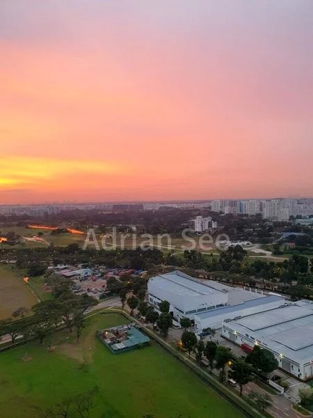 4 Room (4A) HDB for Sale in  21 Teban Gardens Road - Image 3