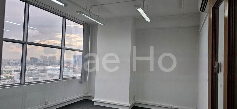 Light Industrial (B1) for Rent: Wcega Tower - Image 14