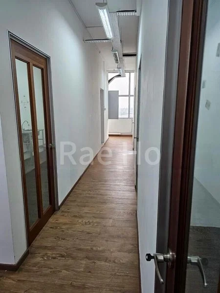 Light Industrial (B1) for Rent: Wcega Tower - Image 10