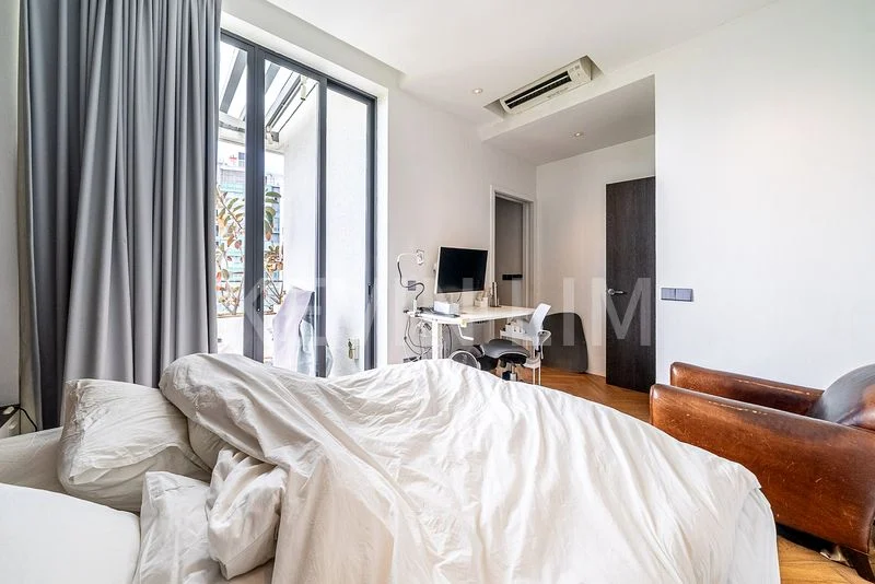 4 Bed Apartment (Condo) for Sale in The Centrio - Image 10