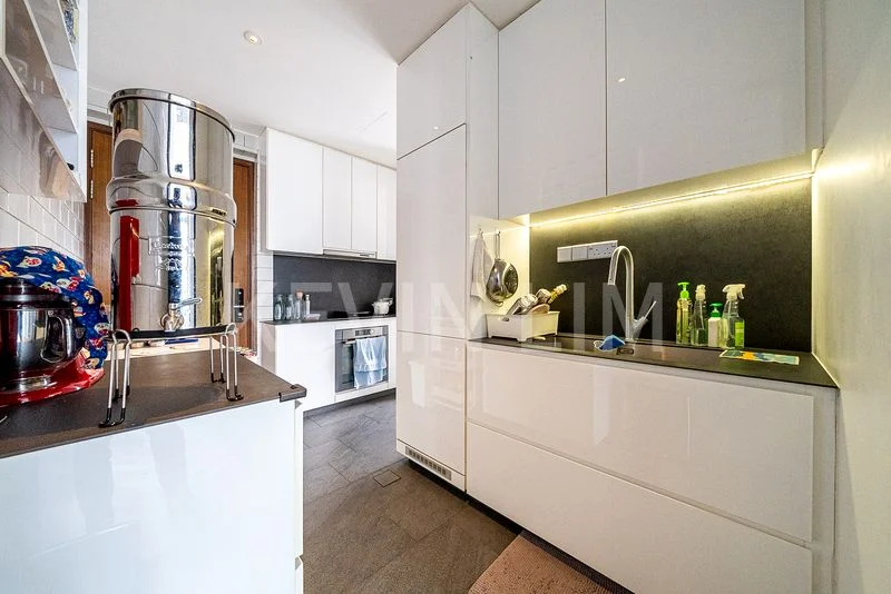 4 Bed Apartment (Condo) for Sale in The Centrio - Image 16