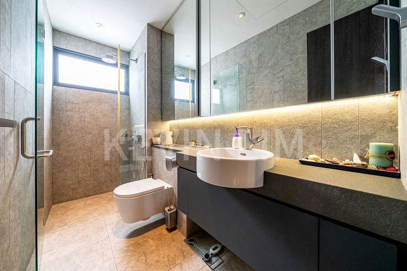 4 Bed Apartment (Condo) for Sale in The Centrio - Image 18