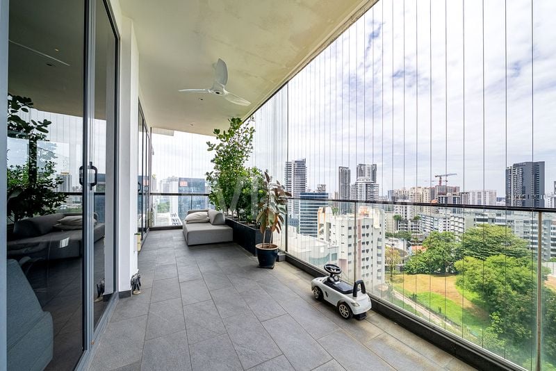 4 Bed Apartment (Condo) for Sale in The Centrio - Image 4